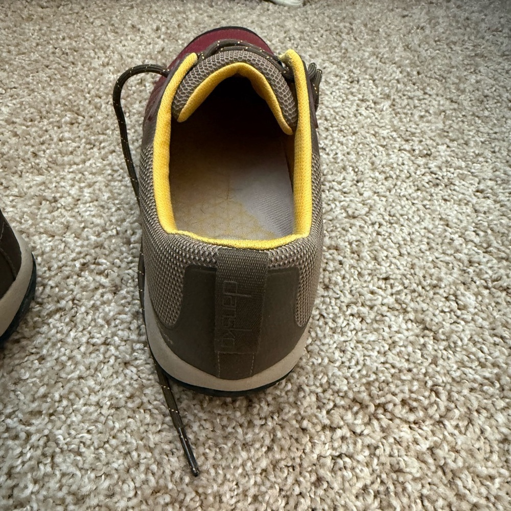 Dansko | Waterproof Phylicia Mesh Sneakers in Walnut | Size 39 EU (8.5-9 US) - Picture 4 of 14